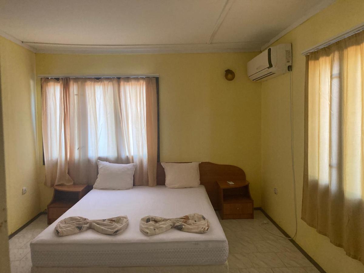 Hotel Морска База Венера Carewo Zewnętrze zdjęcie